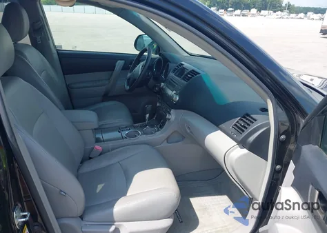 2010 Toyota Highlander Se V6 z USA, uszkodzony, nr VIN 5TDJK3EH2AS017377